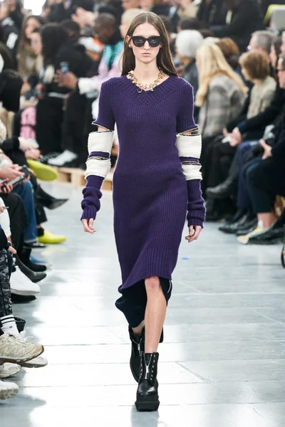 Look 51